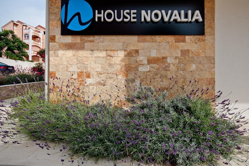 House Novalia Hotel Novalja Exterior photo